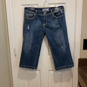 Vigoss Women's Distressed Blue Cropped Jeans